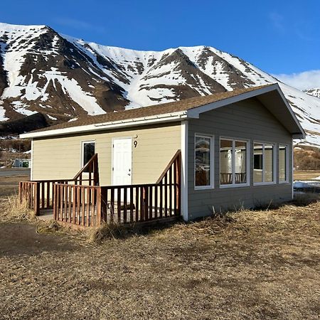 Fisk Club Cottages Flateyri - Sailor'S House 外观 照片